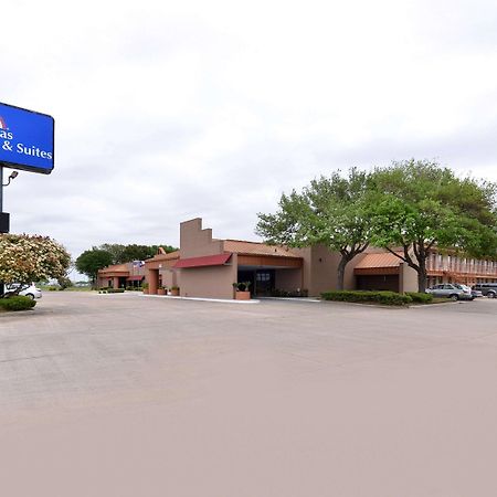 Americas Best Value Inn And Suites Victoria Exteriér fotografie