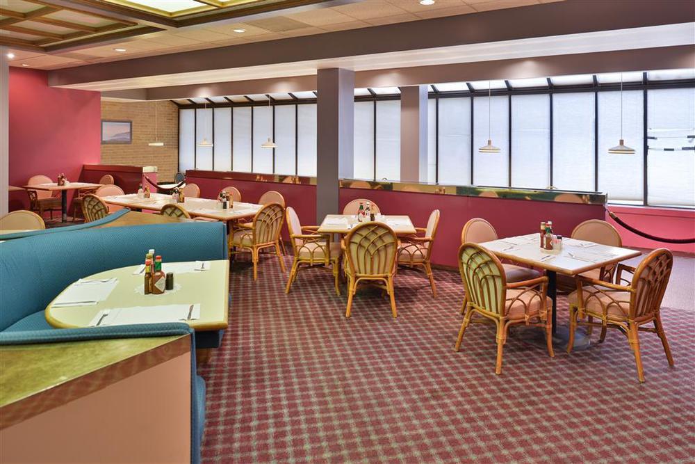 Americas Best Value Inn And Suites Victoria Restaurace fotografie